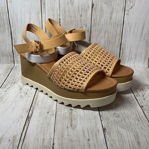 Universal Thread Womens Alba Sandals Memory Foam NEW size 8.5
